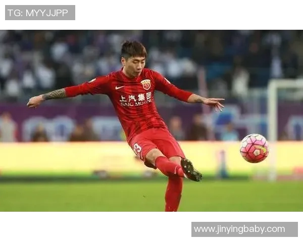 足球傅欢:从青涩少年到职业球员的成长之路与奋斗故事 足球傅欢:从青涩少年到职业球员的成长之路与奋斗故事